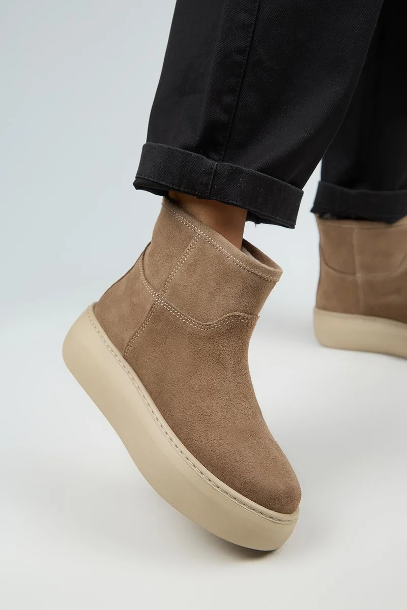 مانجيرو أحذية مانيجيرو جيما النسائية المسطحة المصنوعة من الجلد الطبيعي والمبطنة بفرو المنك