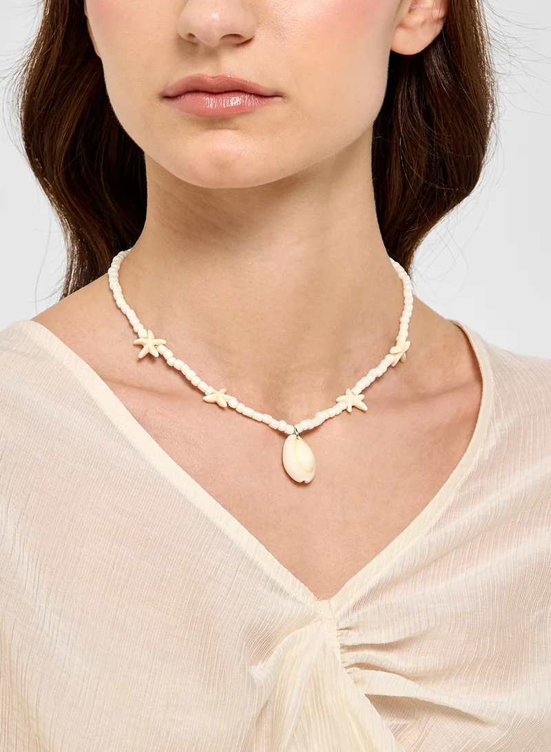 جينجر Beaded Shell Starfish Necklace