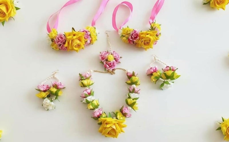 Sanvatsar Home Yellow, Pink and White Artificial Flowers Flower Jewellery for Your Little Kanha | Baby Jewellery - Image 1