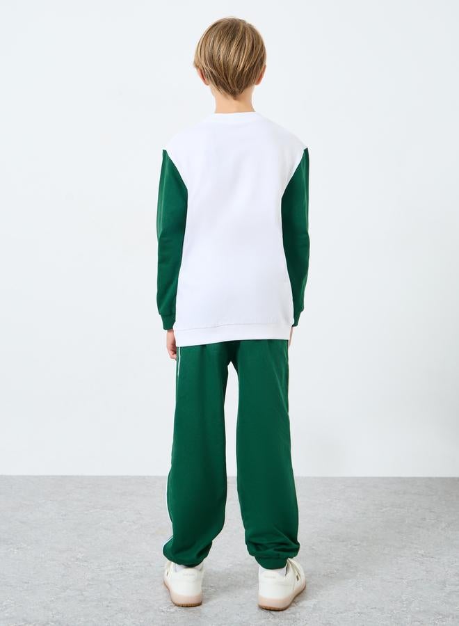 ستايلي طقم سويت شيرت بطبعة ميشيغان مع جوغر - Image 4