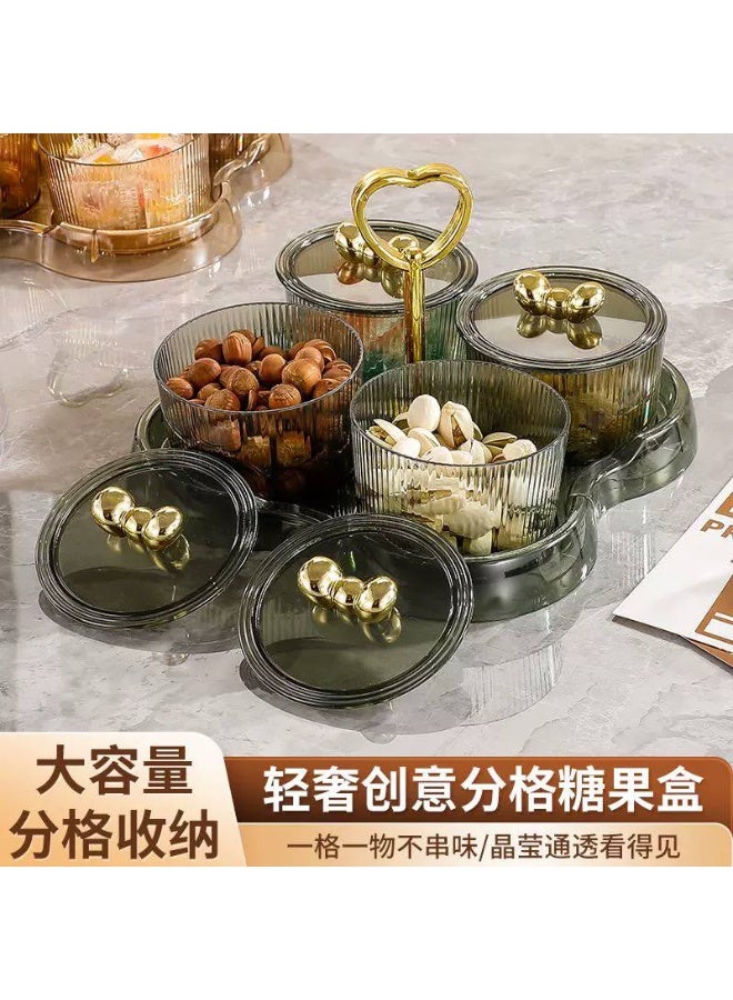 طقم تسالي على شكل قلب مصنوع من الأكريليك الشفاف، 4×1، تصميم أنيق ومميز لتقديم التسالي والحلويات بطريقة جذابة. - Image 2