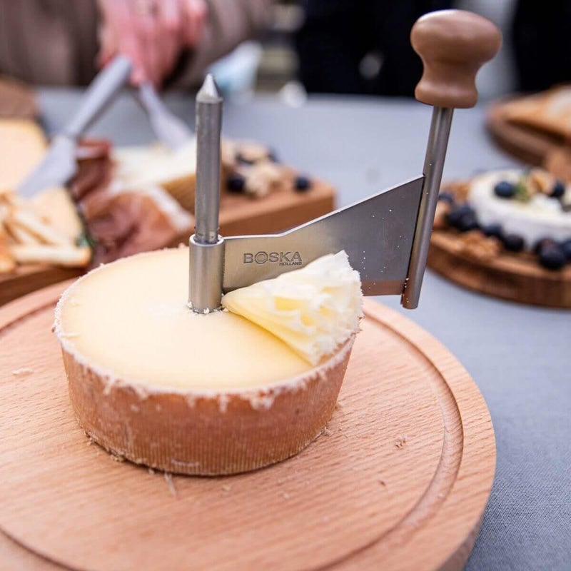 BOSKA Cheese Curler Amigo - The Original with 10-year Warranty - Cheese Wheel for i.a. Tete de Moine, Girolle & Chocolate - Cheese Shaver made of Stainless Steel - Image 2