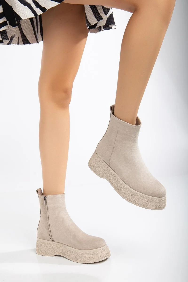 Dilimler Ayakkabı Slices Shoes Women Boots Beige Thick Sole Suede Laceless Flat