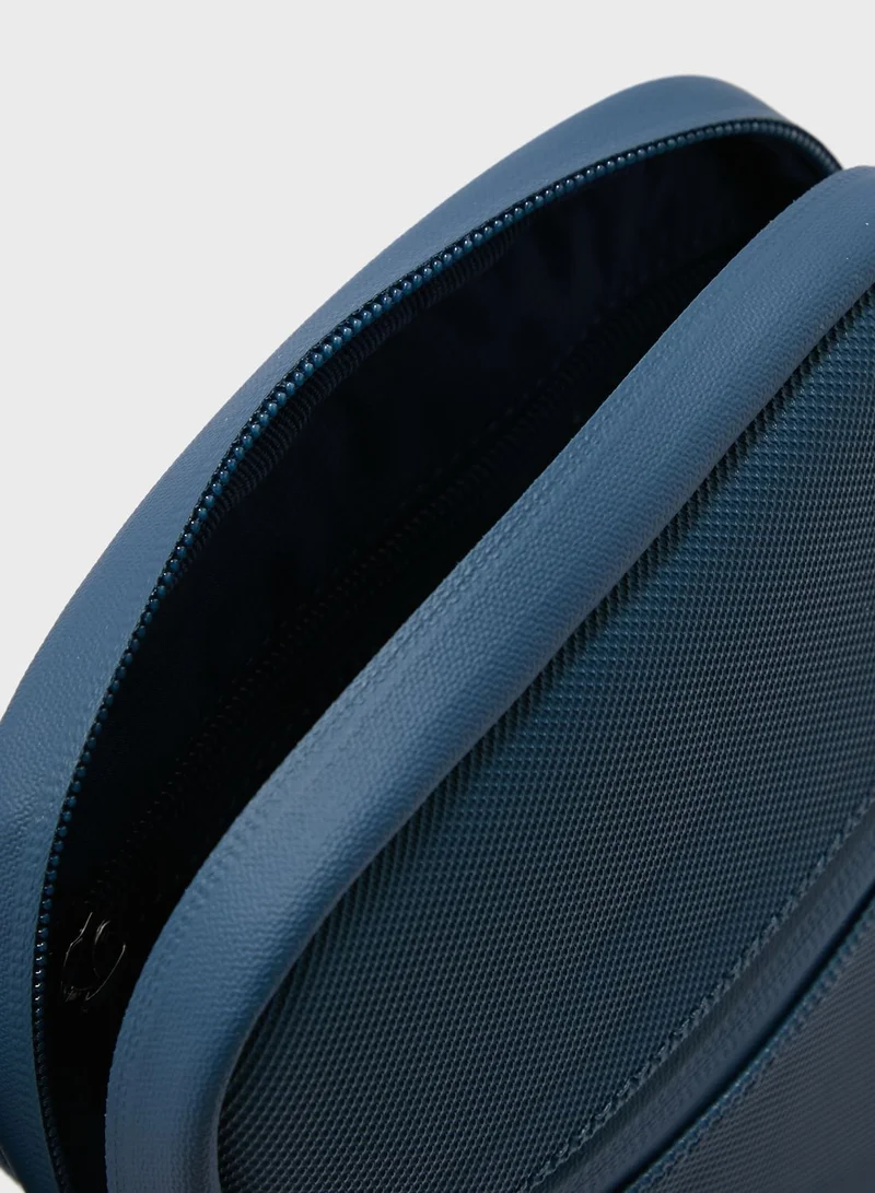 LACOSTE Concept Messenger
Bag