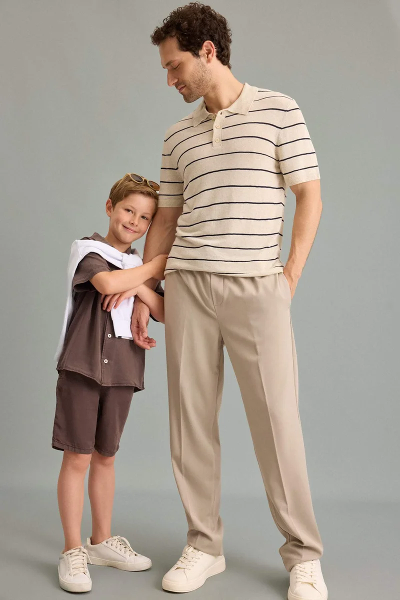 ديفاكتو Elastic Waistband and Pockets Stretchy Jogger Fit Trousers