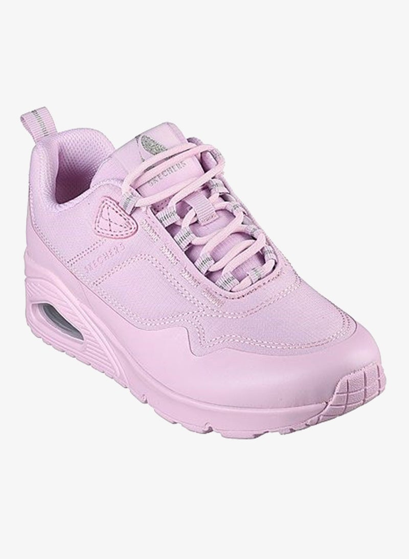 أحذية أونو الرياضية