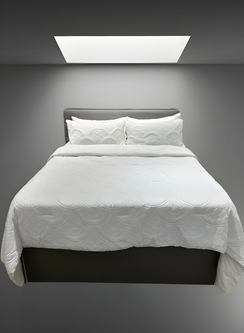 HOMETOPIA Hometopia 6-Piece King Size Comforter Bedding Set – Ultra-Soft Quilted Blanket 230×260 cm with Deep Fitted Sheet 200×200+30 cm & 4 Pillow Covers 50×75 cm – Breathable, Hypoallergenic, All-Season Microfiber Bed Set with Elegant Embossed Design for Double Bed, Hotel, Guestroom, Daily Use – Machine Washable & Fade-Resistant - Image 2