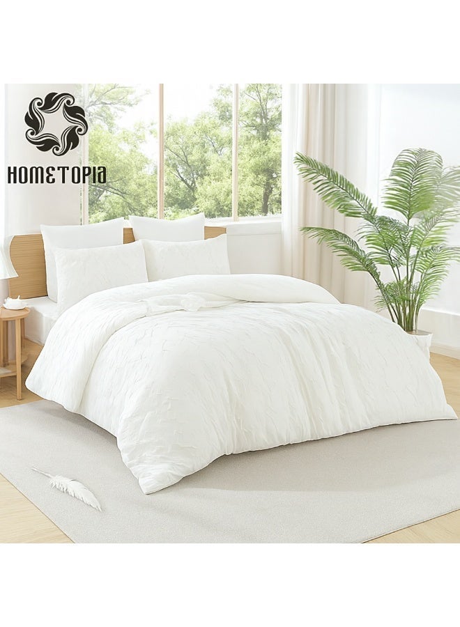 هوم توبيا طقم لحاف فاخر كينج سايز 6 قطع من HOMETOPIA مقاس 264×229 سم – قماش بنقشة بارزة، ناعم للغاية وقابل للتهوية، مريح، مناسب لجميع الفصول، جودة عالية، مثالي للغرف المكيفة والاستخدام المنزلي في السعودية - Image 2