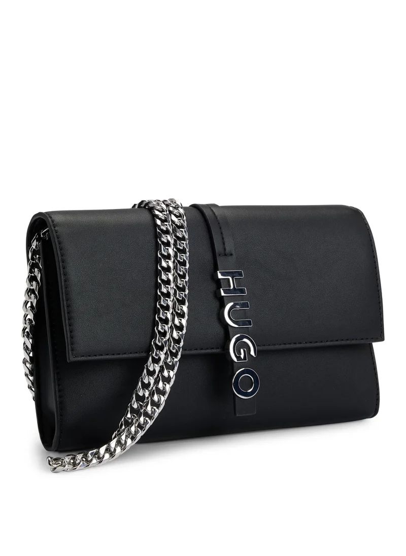 هوجو Faux-leather clutch bag with logo lettering