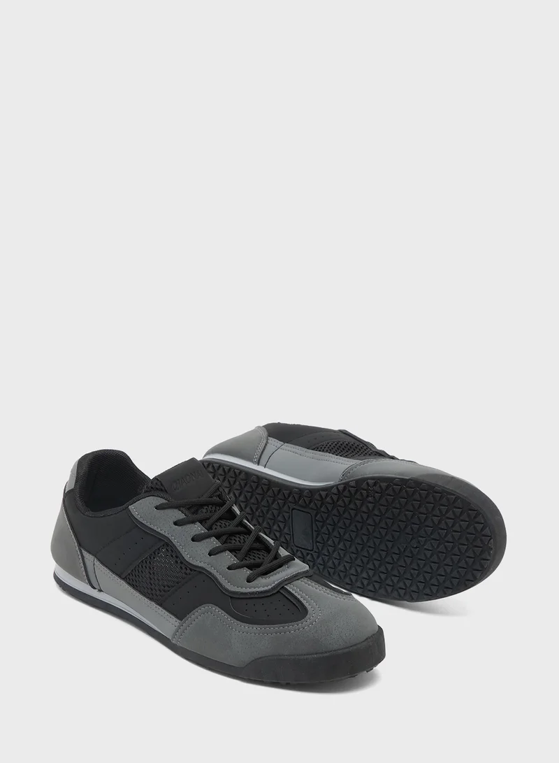 Seventy Five Retro Sneakers
