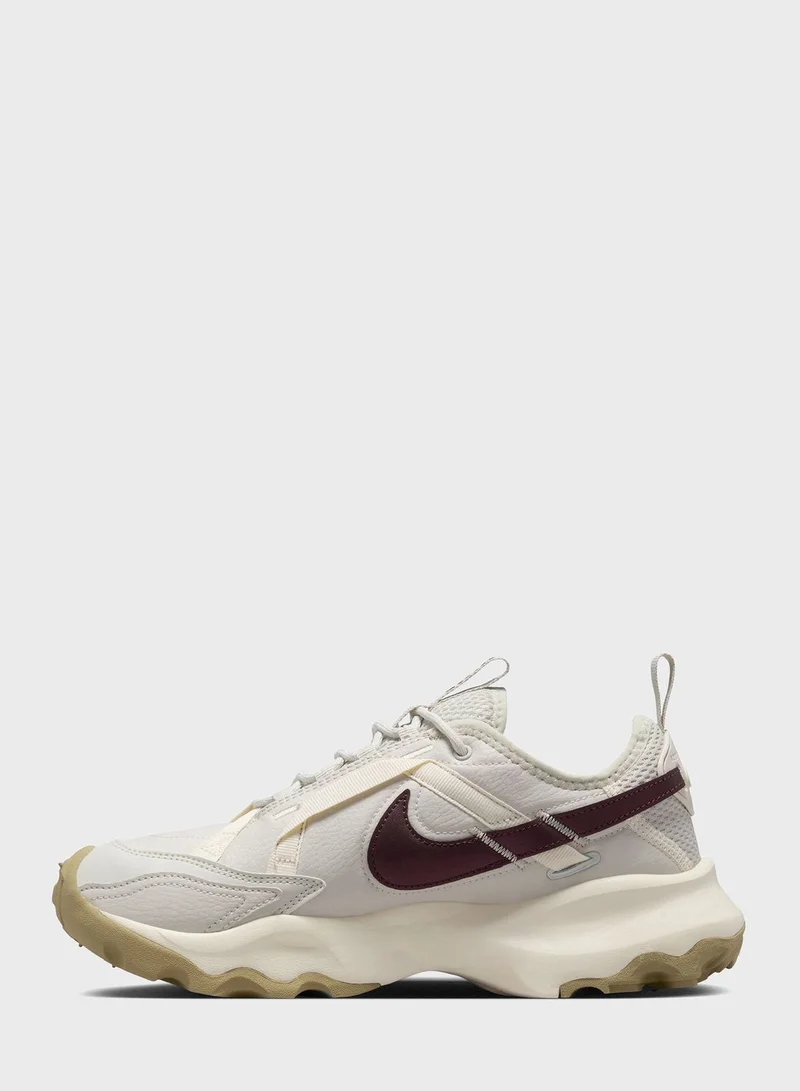 Nike Tc 7900