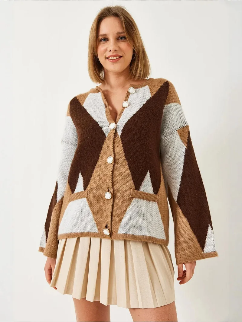 Bianco Lucci LUCCI Buttoned Geometric Pattern Cardigan