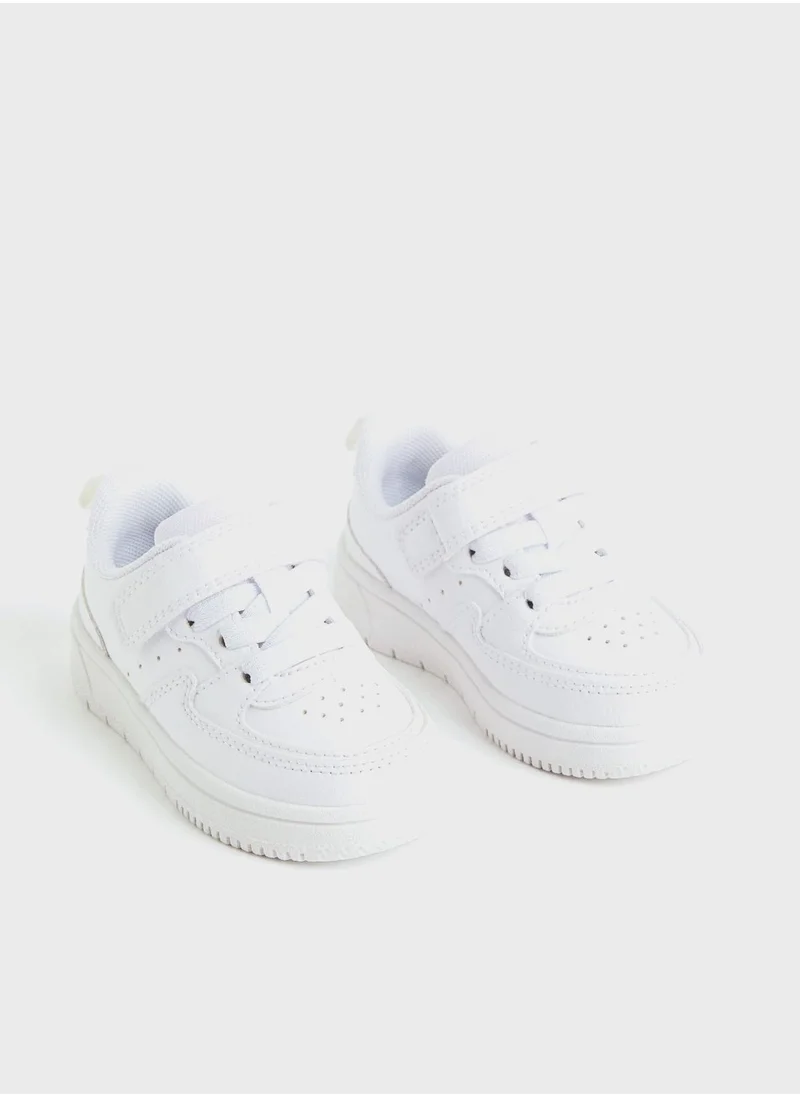 اتش اند ام Kids Lace Up Sneaker