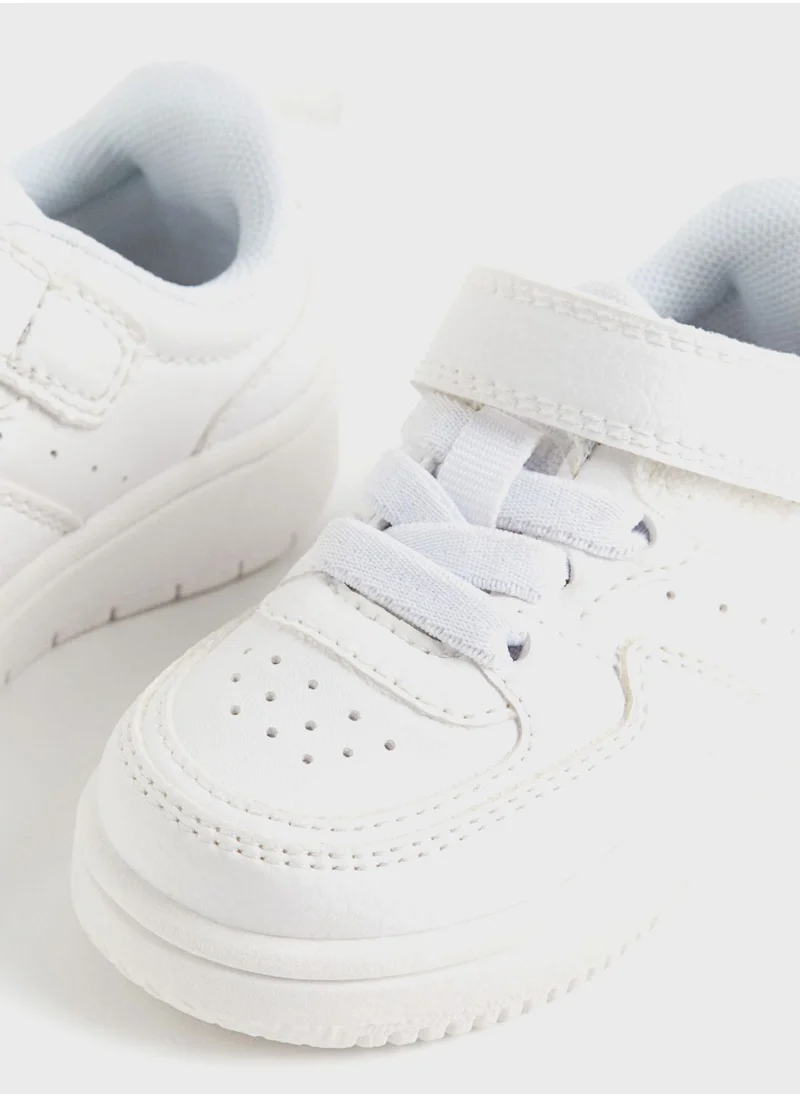 اتش اند ام Kids Lace Up Sneaker