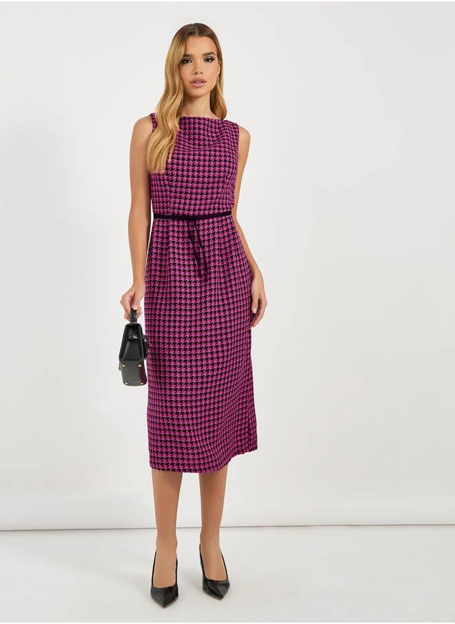 Styli Checked Boat Neck Sleeveless Bodycon Midi Dress