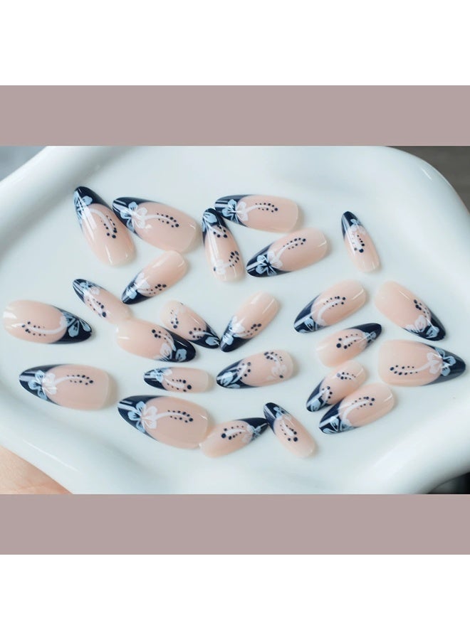 Goolsky أظافر لوزية قابلة للتثبيت من اللوز الفاخر مع حواف فرنسية زرقاء وزهور ه hibiscus البيضاء للانتعاش الراقي - Image 4