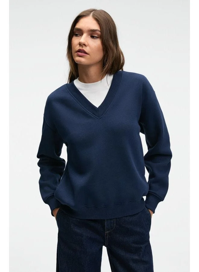 GRIMELANGE ARINEL Women's V-Neck Regular Fit Navy Sweatshirt.