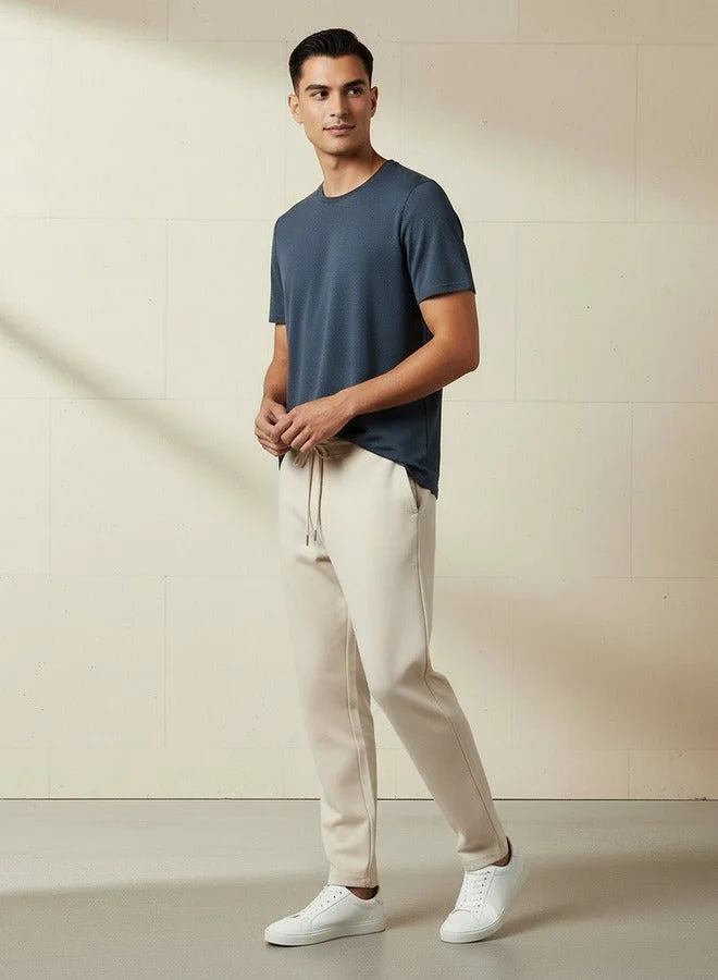 ايكونيك Iconic Men Slim Fit Crew Neck Short Sleeves Popcorn Textured T-shirt