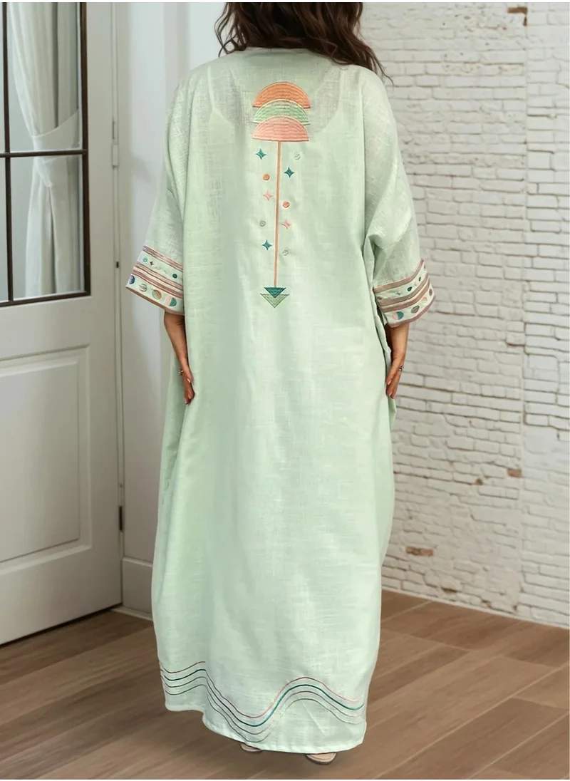 مشروع بلا اسم The Birthday Abaya & Scarf Set