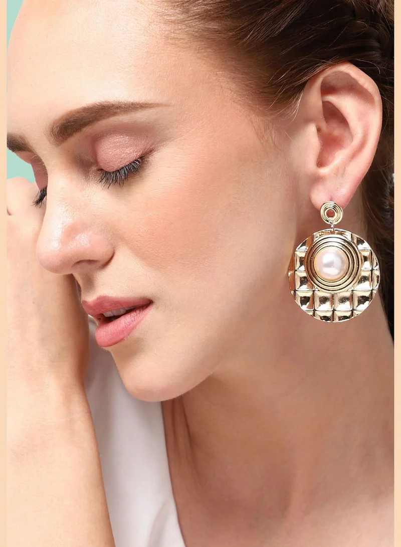SOHI Gold Plated Party Pearls Drop Earring For Women