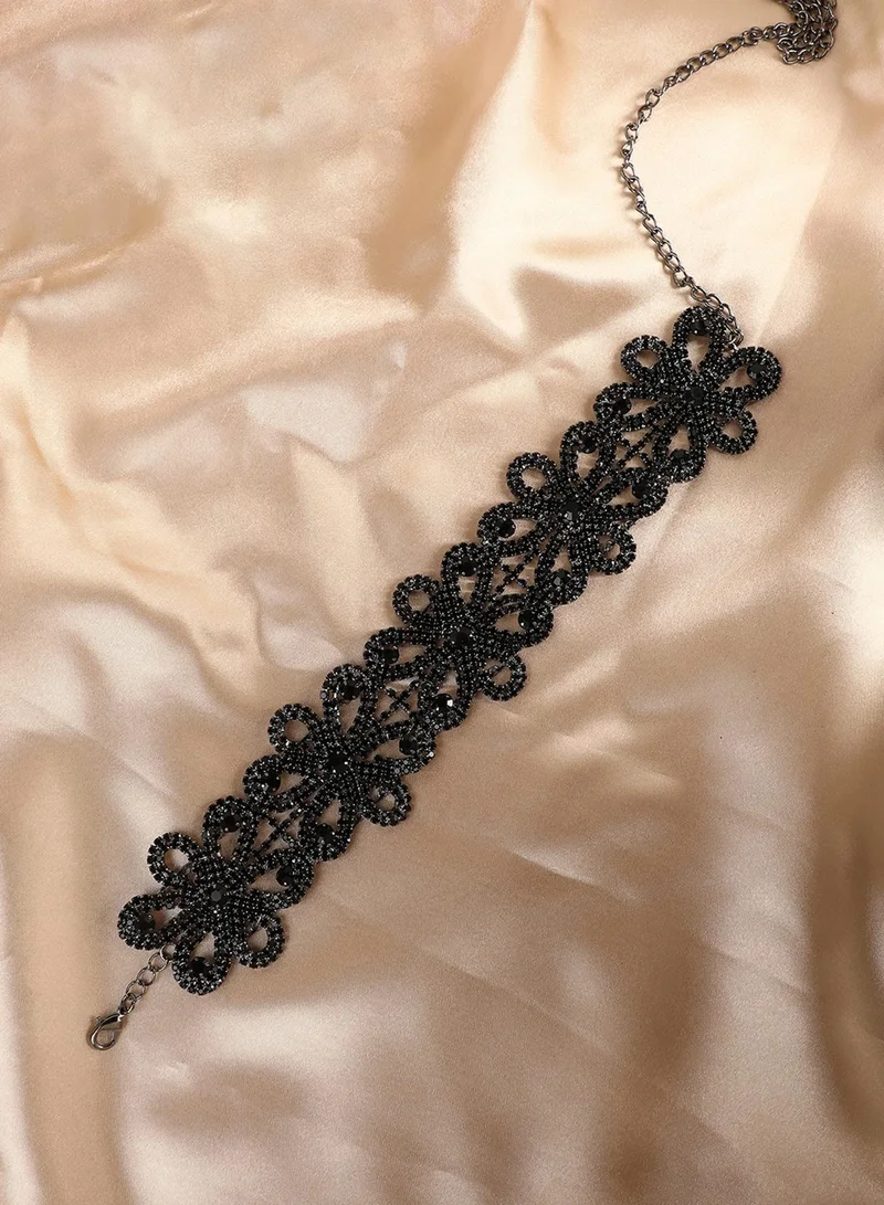 SOHI Party Artificial Necklace Jewellery