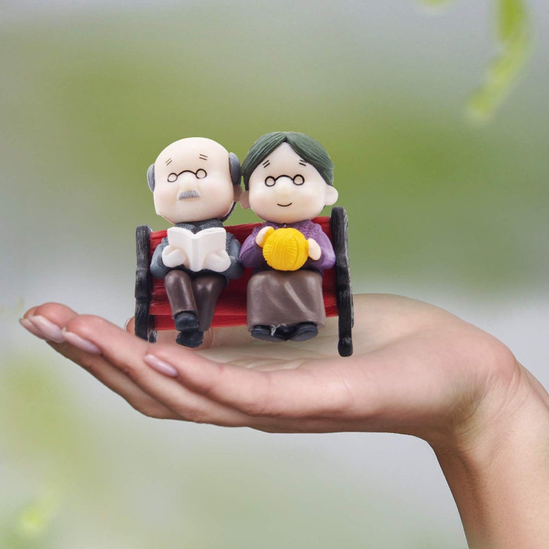 ODDIER Mini Park Bench Grandpa Grandma Model Ornament Accessories for Bonsai Craft Miniature House Fairy Garden Decor-for DIY Decoration - Image 2