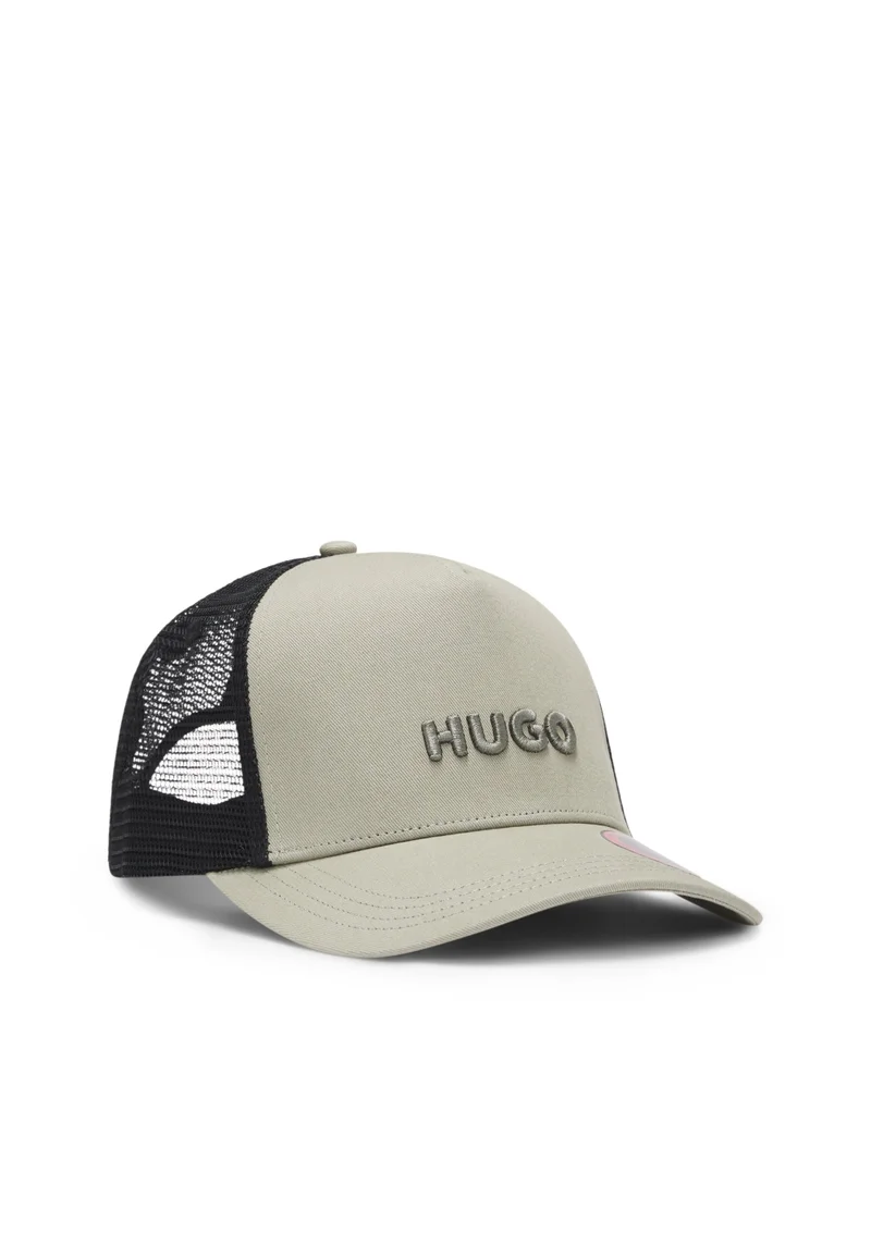 Cotton-twill cap with mesh panels