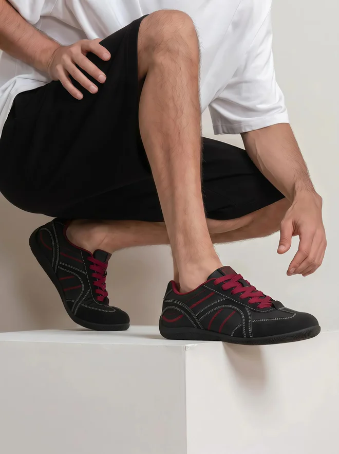 Styli black Styli Men Retro Stitch Detail Lace-Up Casual Sneakers for Men | Best Price UAE
