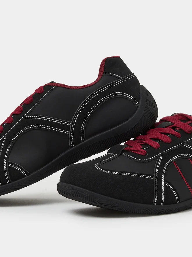 Styli black Styli Men Retro Stitch Detail Lace-Up Casual Sneakers for Men | Best Price UAE