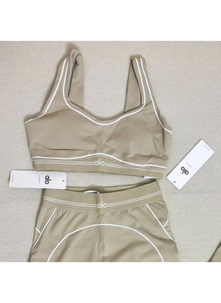 Beige top XS