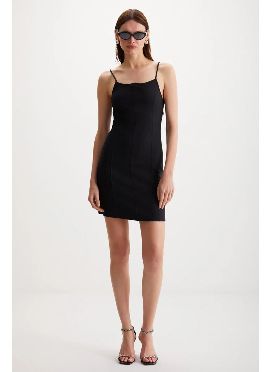 جريميلانج Manuela Women's Strappy Mini Length Flexible Knitted Fabric Slim Fit Black Dress