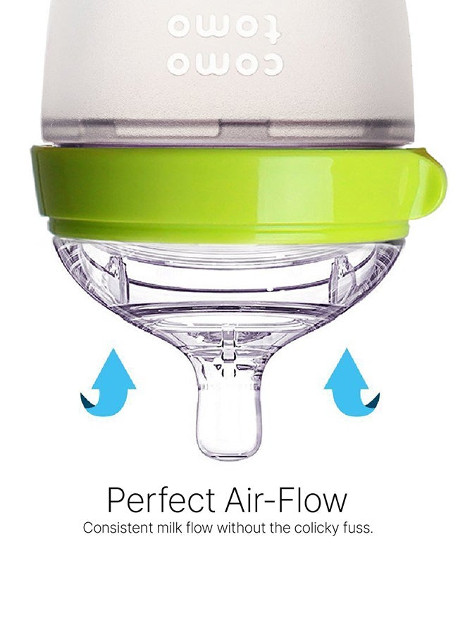 comotomo Natural Feel Baby Bottle 250 ML With Pack Of 2 Natural Teat Silicone Nipples, 2 Holes With Medium Flow,  3 Months + - Image 5