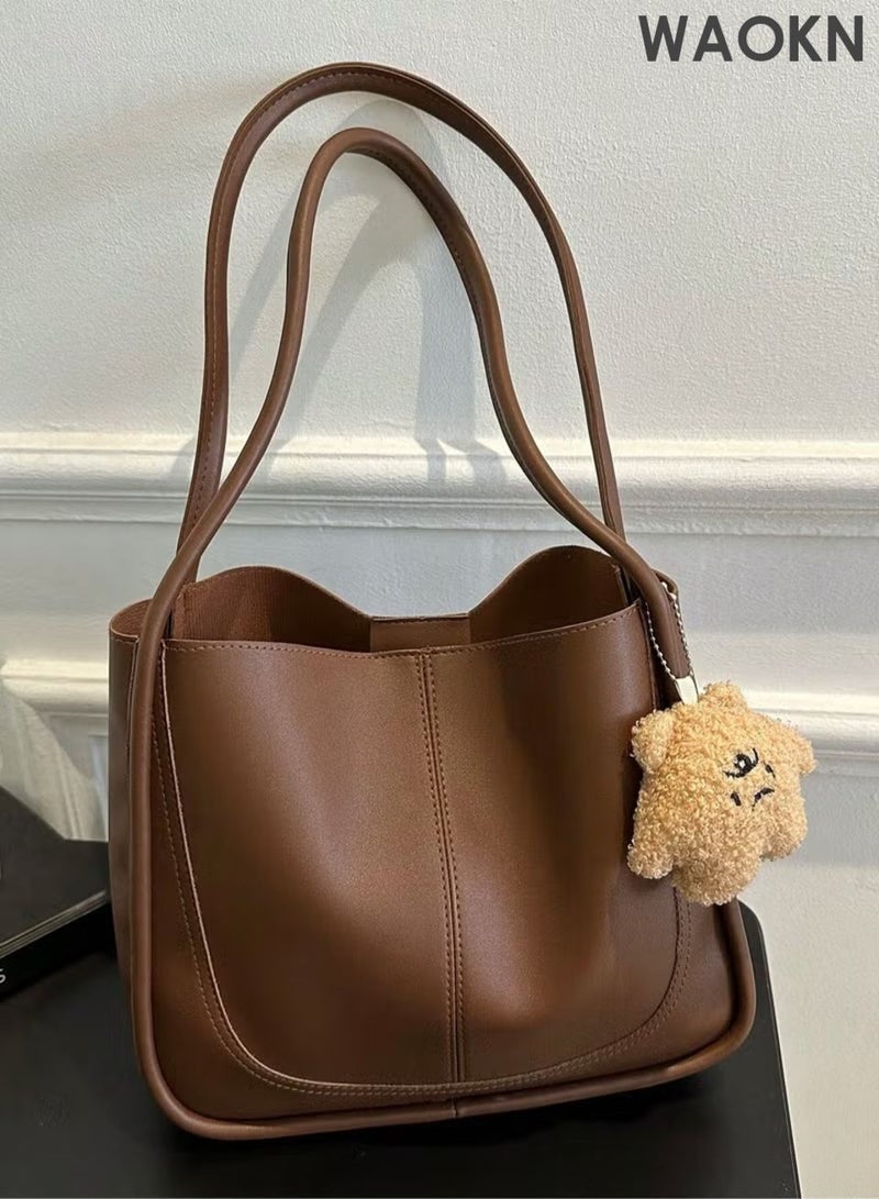 WAOKN Vintage large capacity shoulder bag, casual and simple fashion, commuting shoulder tote bag with small pendant, casual handbag, can be used for work, school, etc. (coffee color). - Image 4