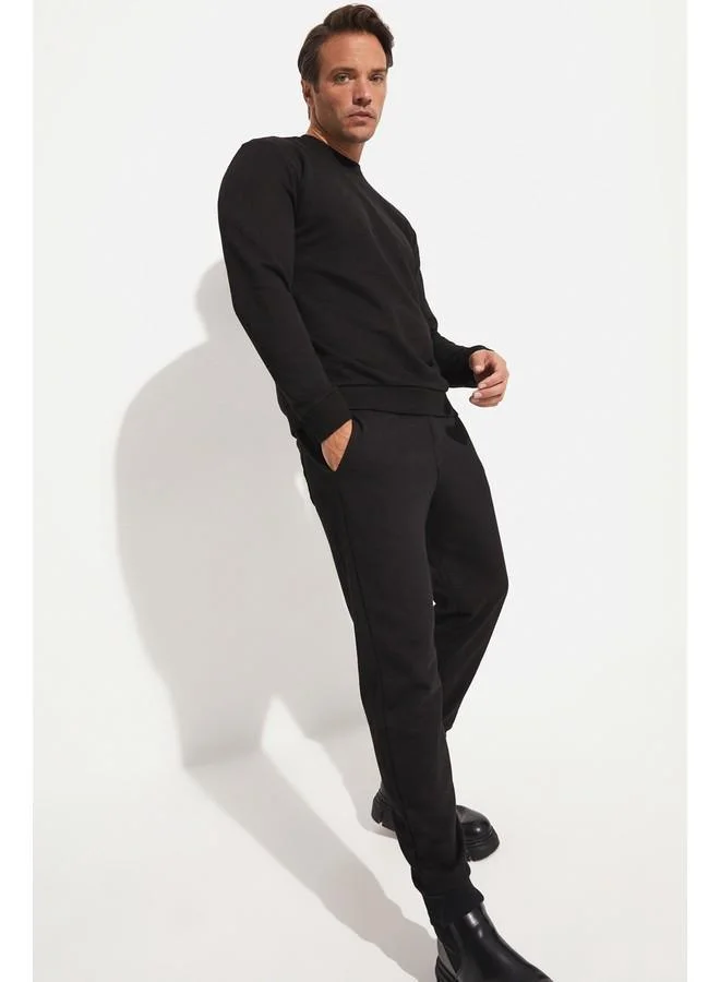 JUNE June Men Regular Fit Basic Crew Neck Sweatshirt Black