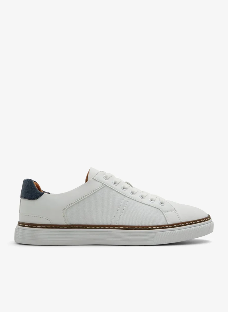 كول ات سبرنج LOFTUS Round Toe Lace-Up Sneakers