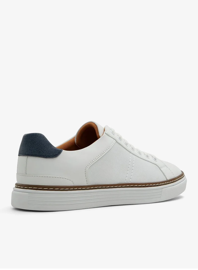 كول ات سبرنج LOFTUS Round Toe Lace-Up Sneakers