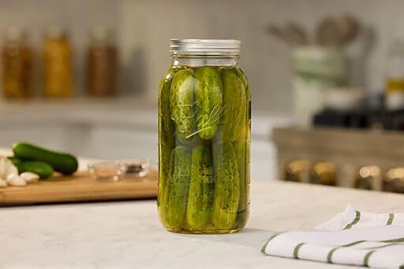 Ball جرار زجاجية بسعة 64 أونصة بفم واسع مع أغطية وأشرطة - مجموعة 5 جرار | جرة زجاجية كبيرة سعة نصف جالون لتخزين الطعام مع غطاء محكم، جرة زجاجية سعة 0.5 جالون مع غطاء وأشرطة، مجموعة من 5 - Image 4