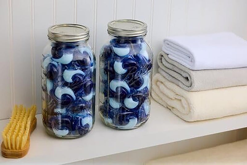 Ball جرار زجاجية بسعة 64 أونصة بفم واسع مع أغطية وأشرطة - مجموعة 5 جرار | جرة زجاجية كبيرة سعة نصف جالون لتخزين الطعام مع غطاء محكم، جرة زجاجية سعة 0.5 جالون مع غطاء وأشرطة، مجموعة من 5 - Image 3