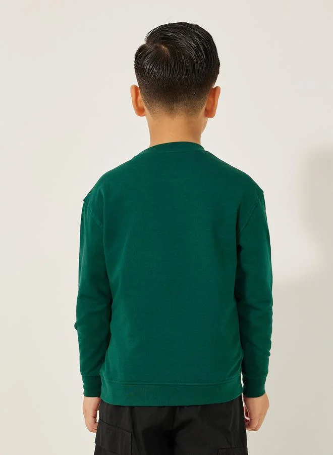 Styli Slogan Print Round Neck Sweatshirt with Pocket Detail