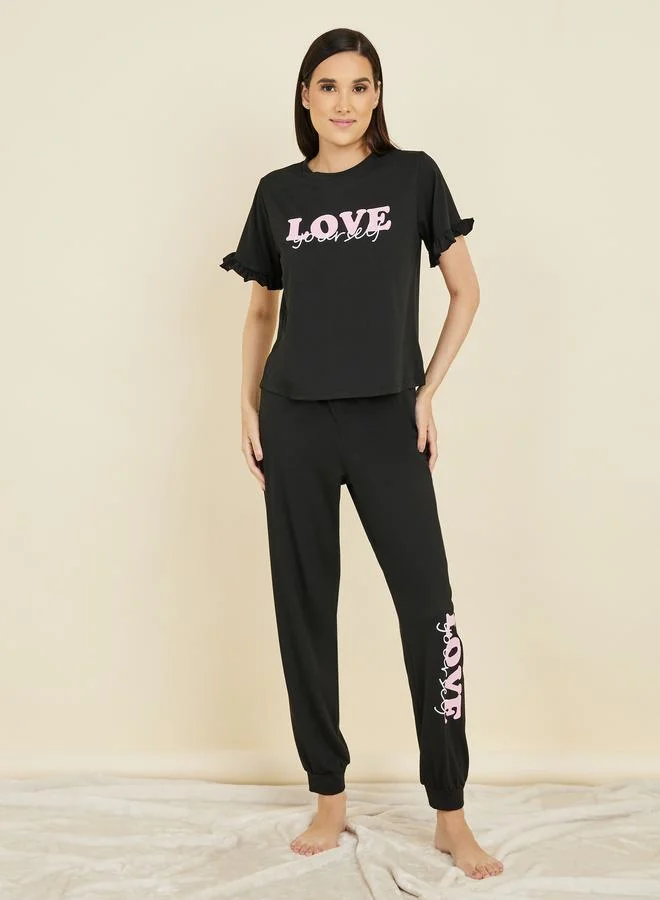 Styli Love Yourself Print Ruffle Trim Sleeve T-shirt and Cuff Pyjama Set