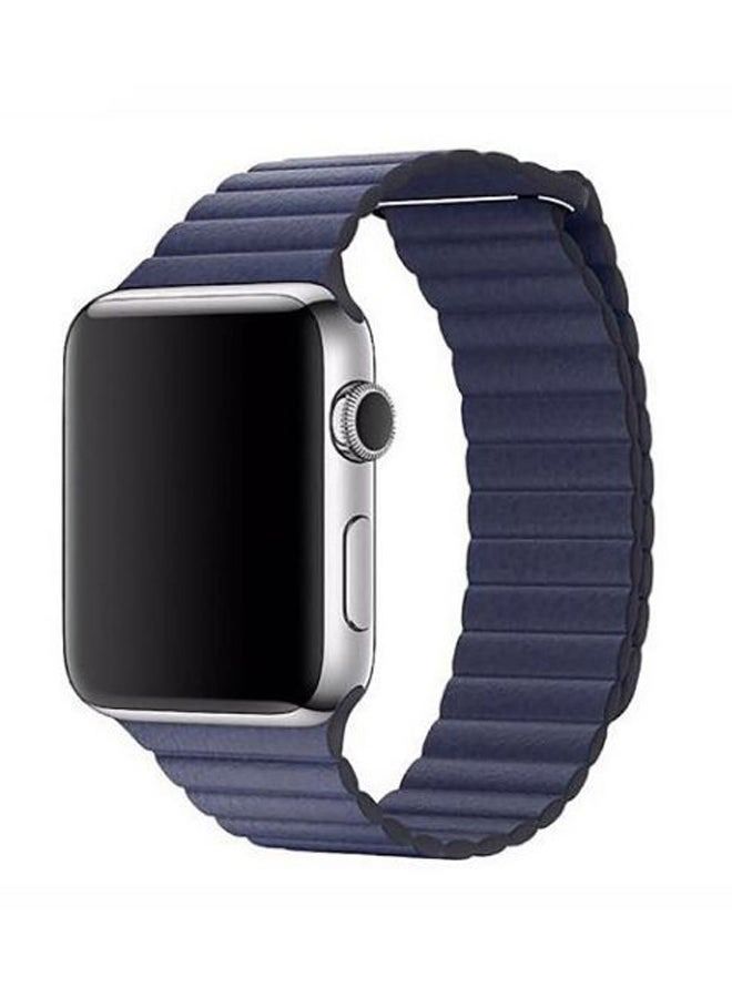 سوار بديل للساعة الذكية أبل أزرق و مصممة لتتناسب بشكل مريح تماماً