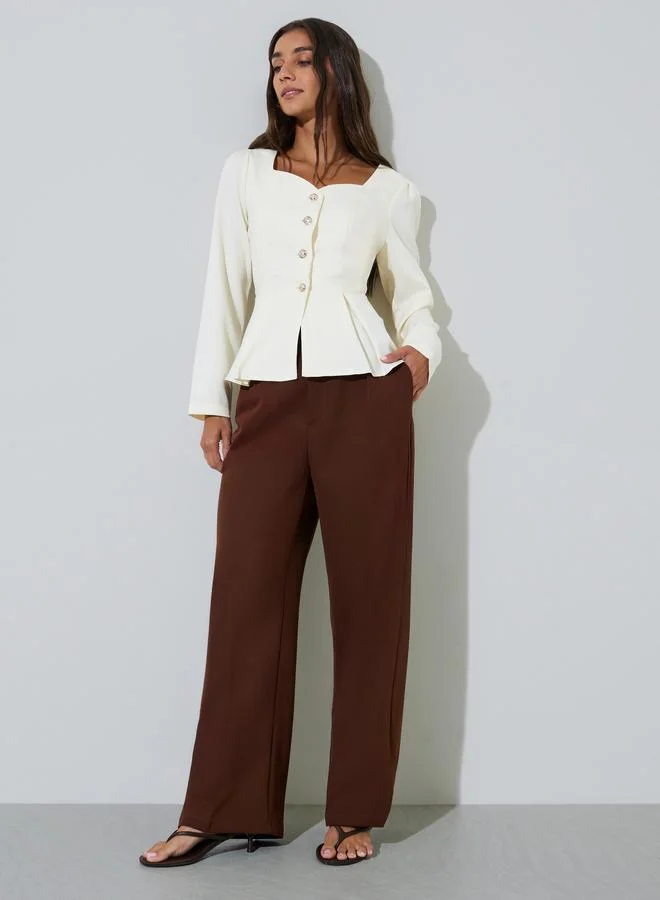 ستايلي Off White Solid Pleated Detail Sweetheart Neck Peplum Top
