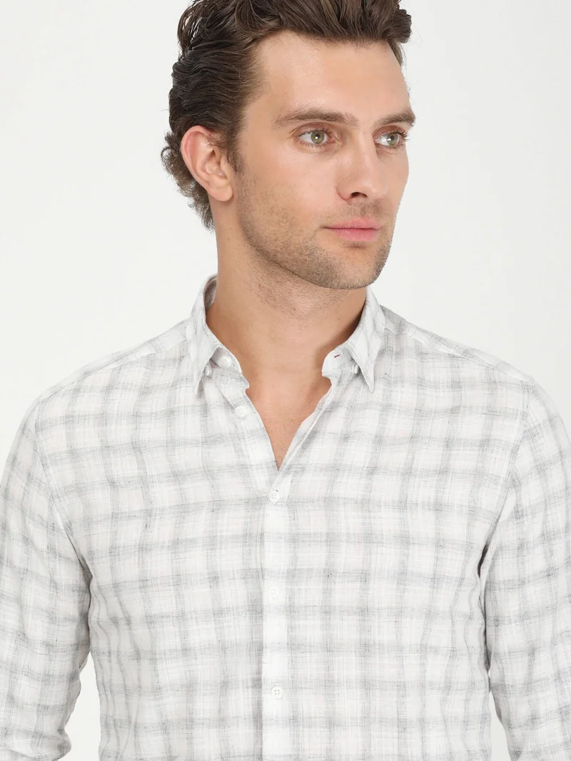 كيب Navy Blue Plaid Regular Fit Woven Casual Cotton Blend Shirt