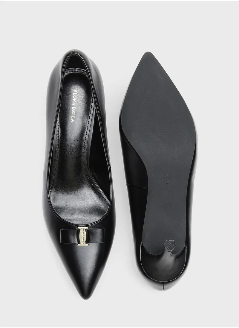 shoexpress Pointed Toe Pumps