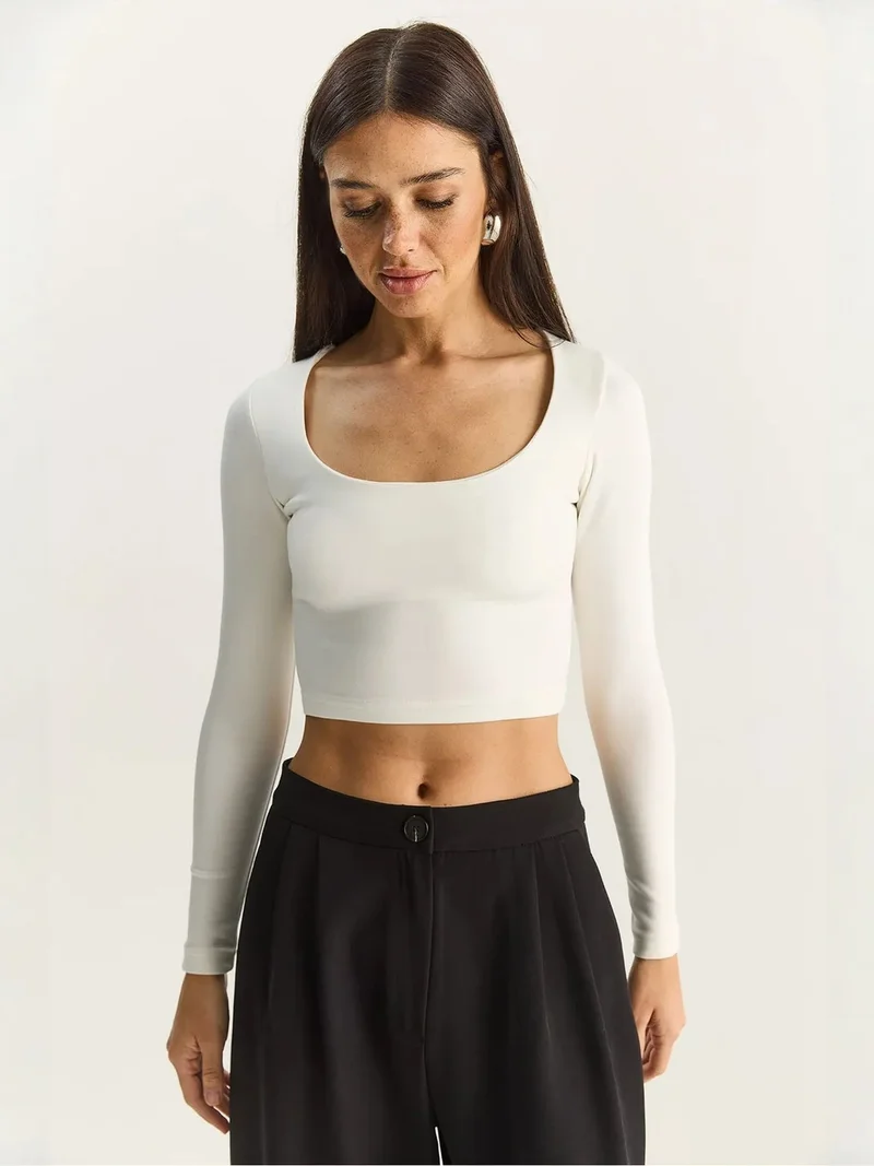 Bianco Lucci White LUCCI Basic Crop Top for Women | Best Price UAE