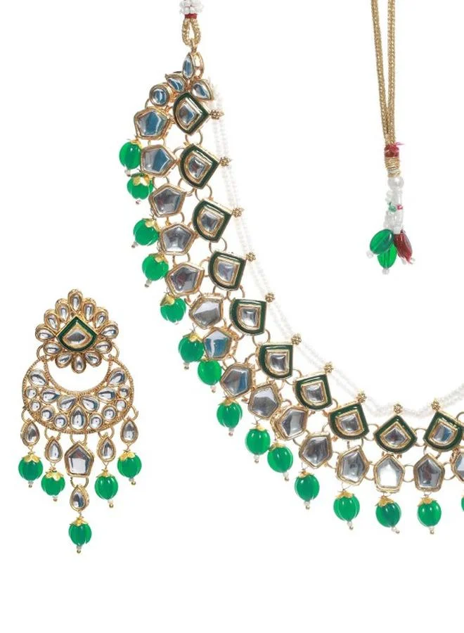 Priyaasi Elegant Women , Green Brass Jewellery Set with pattern and secured with closure and styled in ideal for Ethnic moments — exude elegance in every glance.