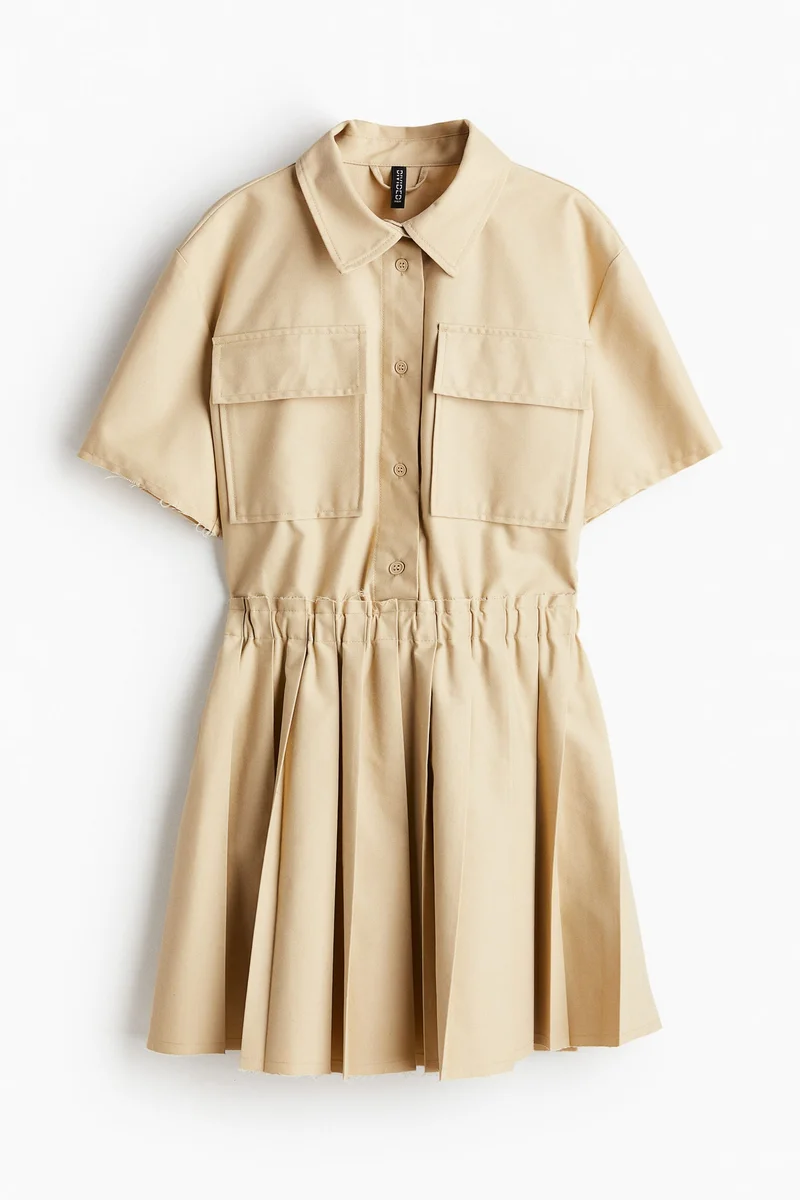 اتش اند ام فستان بنمط يوتيليتي بتنورة مزينة بطيات