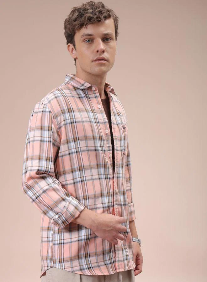 شركة المرآب الهندية Men Slim Fit Checkered Full Sleeves Cutaway Collar Casual Shirt
