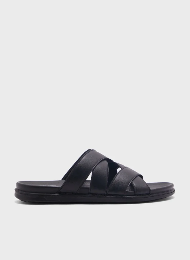 روبرت وود صنادل مريحة بشريط قدم