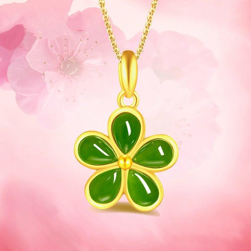 Generic Factory wholesale Emerald five-leaf clover pendant Laos sand gold five-petal flower green crystal necklace couple love jewelry Green-suit [pendant + chain]] 